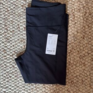 NWT Athleta Pacesetter 7/8 Leggings XL